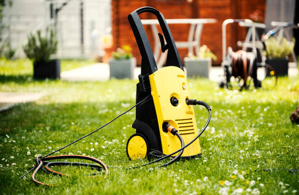 Best Driveway Cleaning and Restoration in Apison, TN